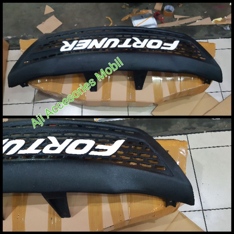 tulisan Fortuner putih gril Fortuner 2012 2013 2014 2015