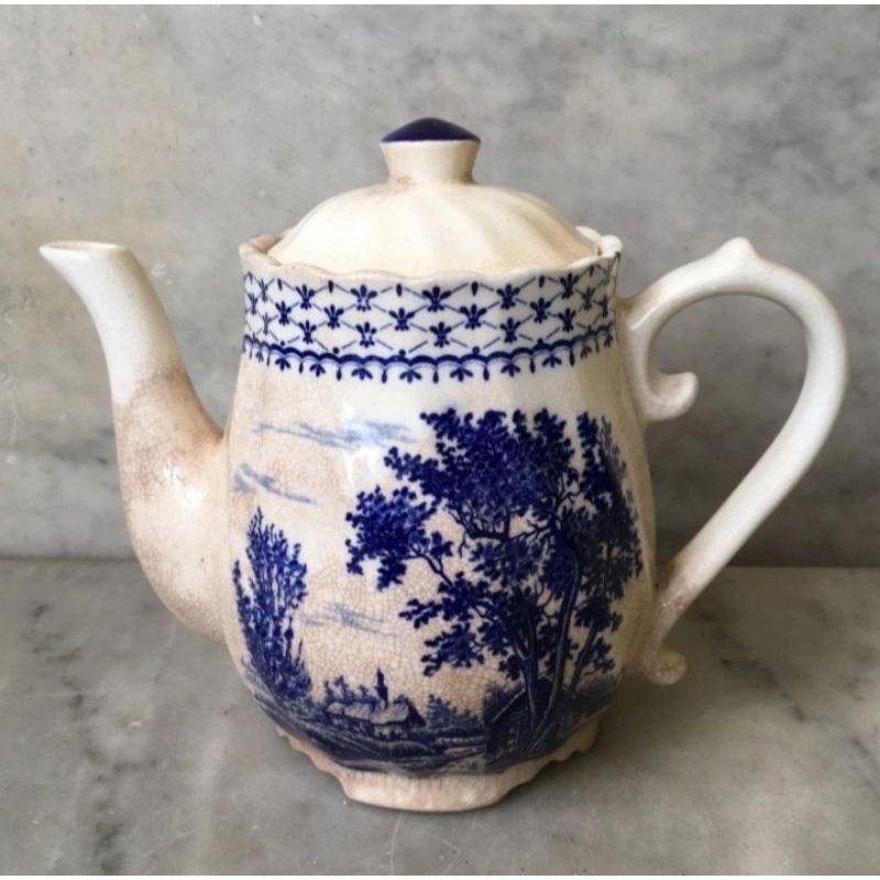 Teko keramik biru putih motif pedesaan eropa