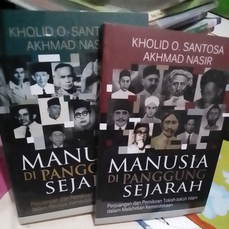 Buku MANUSIA DI PANGGUNG SEJARAH Jilid 1 dan 2