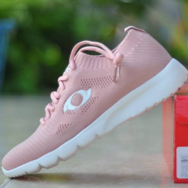 Sepatu sneakers Original Astec Abra Pink