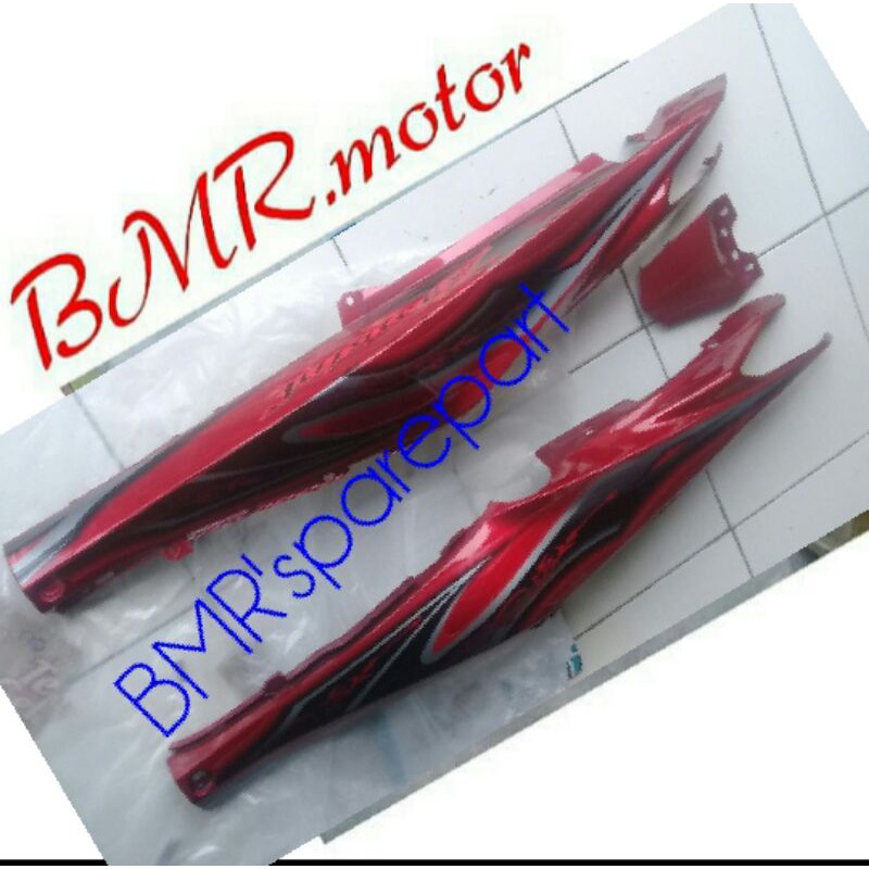bodi belakang yamaha jupiter z robot 2010 / body samping jupiter z robot merah