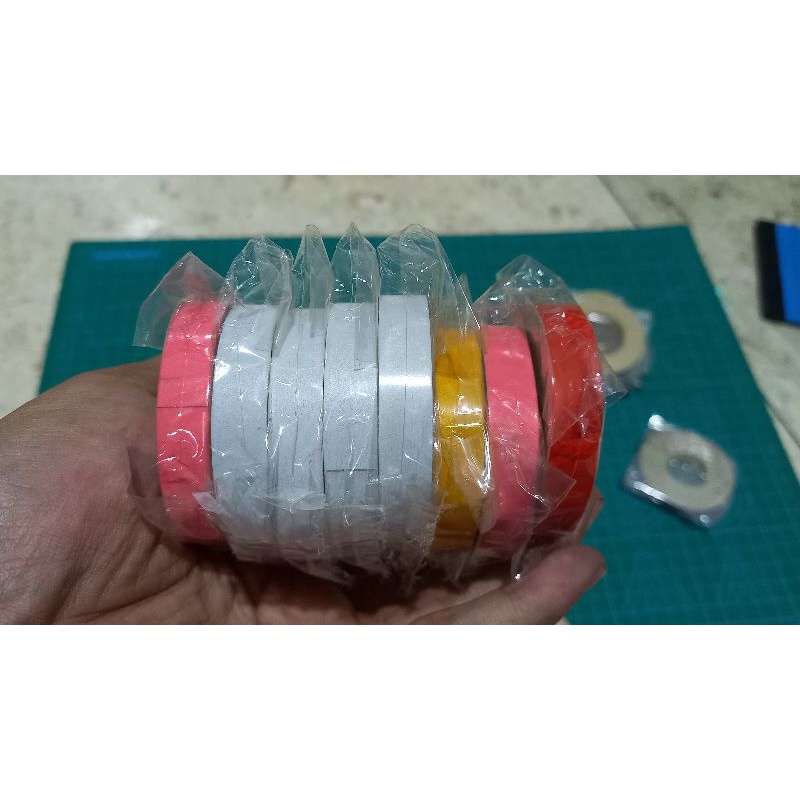 

stiker lis garis* lebar 10mm atau lebar 1cm
