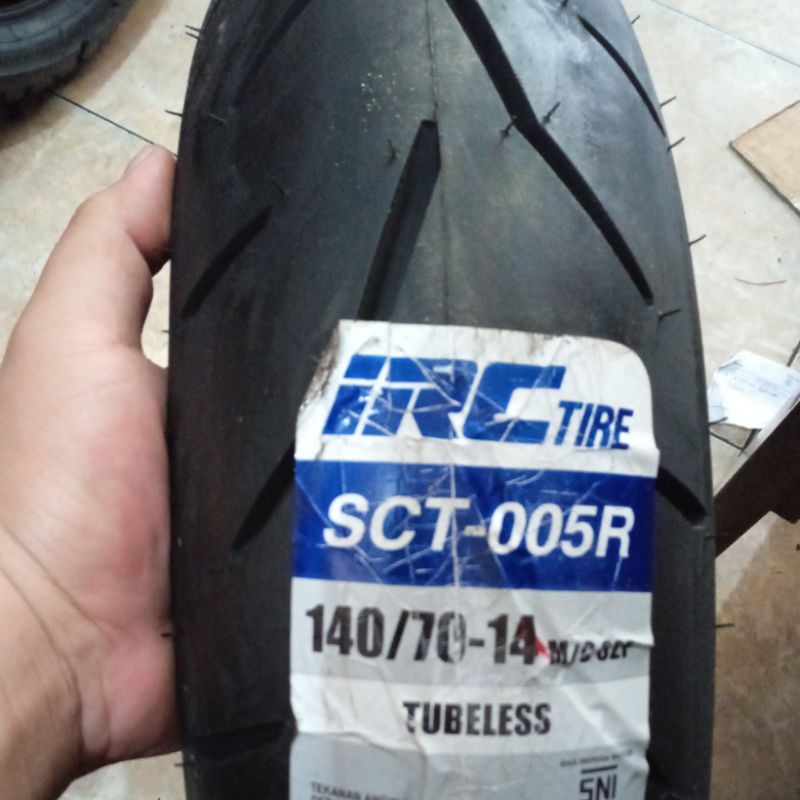Ban Matic IRC 140/70-14 Tubeless Aerox