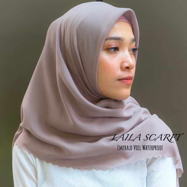 Hijab Taupe (Laila Scarft)