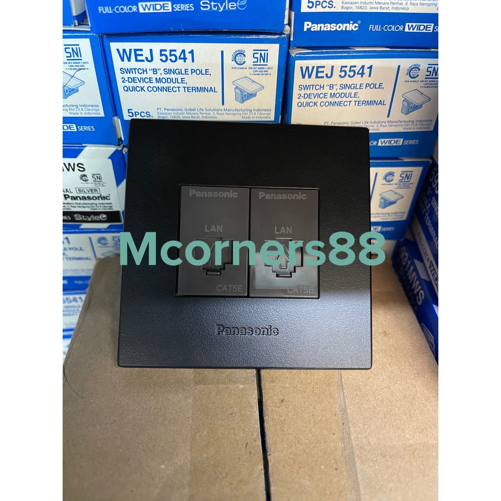 Panasonic Style E Black Data LAN CAT 5E + Data LAN CAT 5E