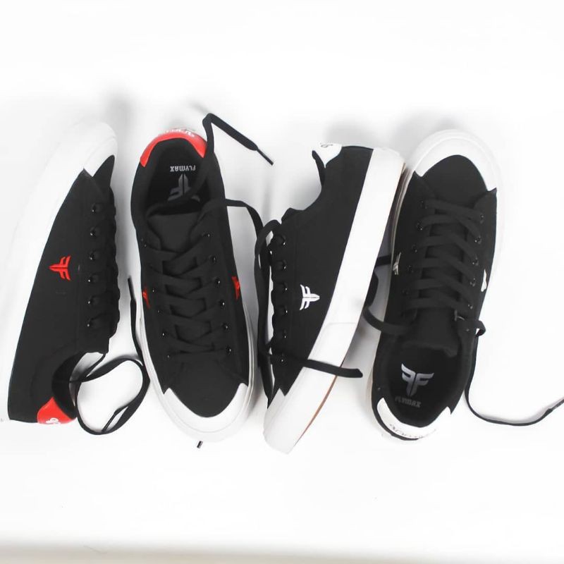 Sepatu Flymax shoes original indonesia Flymax Black White - Sepatu Sneakers Original Indonesia