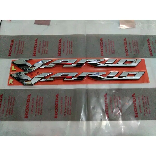 Emblem 3D Vario Tulisan Vario Sticker Vario 110 125 150 Injeksi Karbu