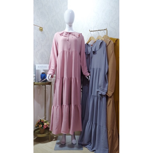 Gamis polos kerah renda
