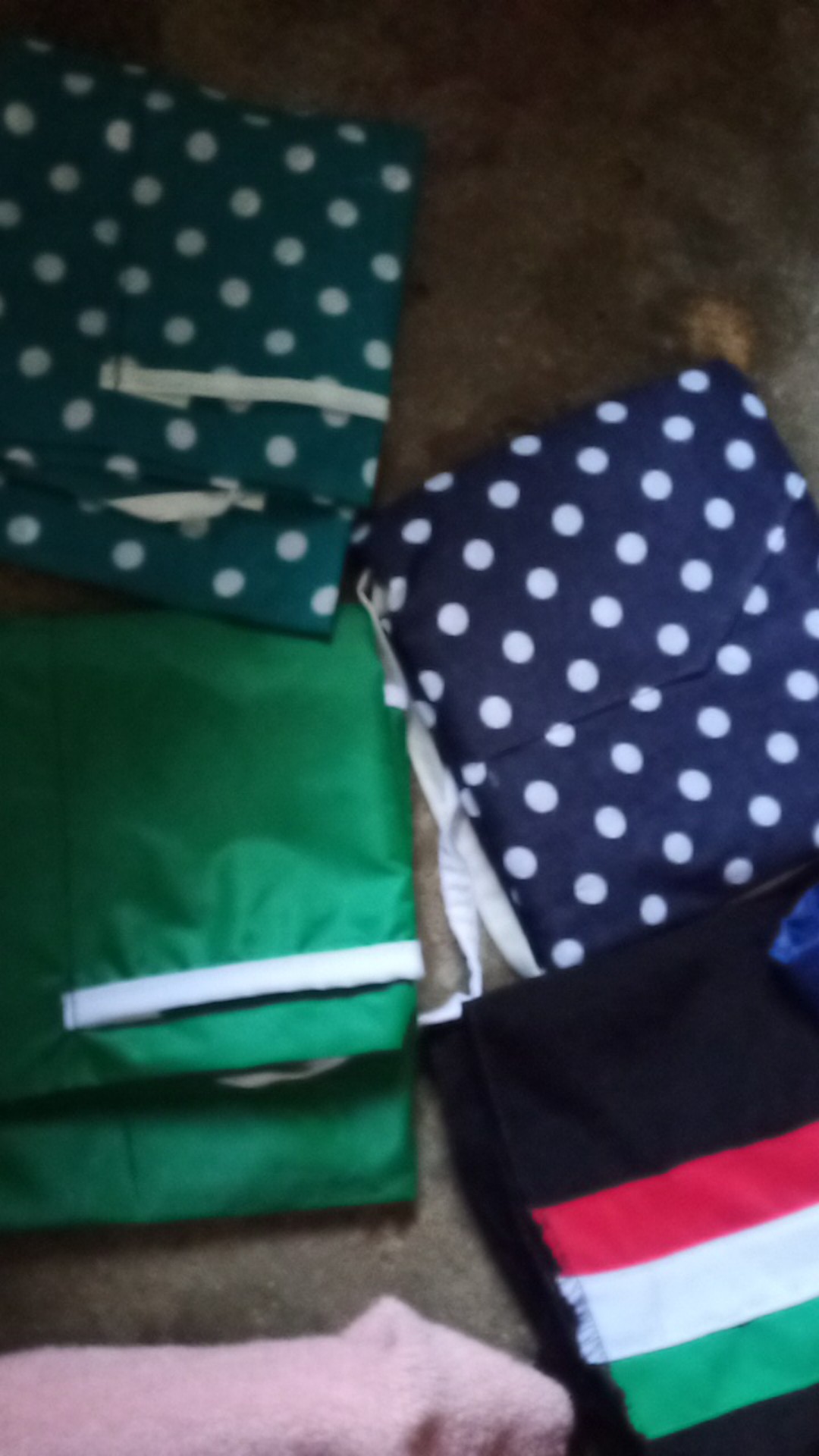 Celemek Dewasa Celemek Motif