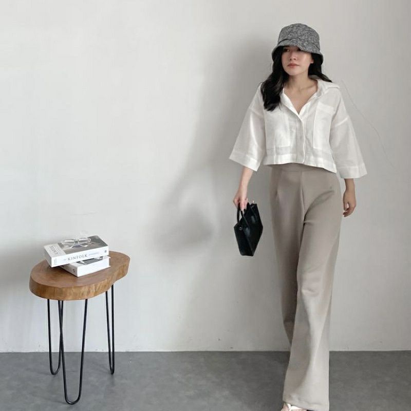 Kemeja Crop Linen Pocket Wanita Oversized Shirt Linen Outer Crop Linen Baju Atasan