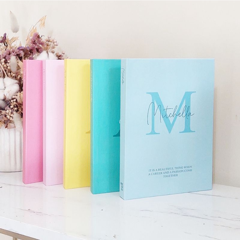 

[Vivid Initial Series] Notebook Custom / Custom Notebook Hardcover / Free Custom Nama Quotes Foto / Agenda Kerja / Agenda Kuliah / Agenda Planner Book / Hadiah Wisuda / Custom Notebook Journal Book / Notebook / Hardcover A6 A5 / Hardcover A5 A6 Custom