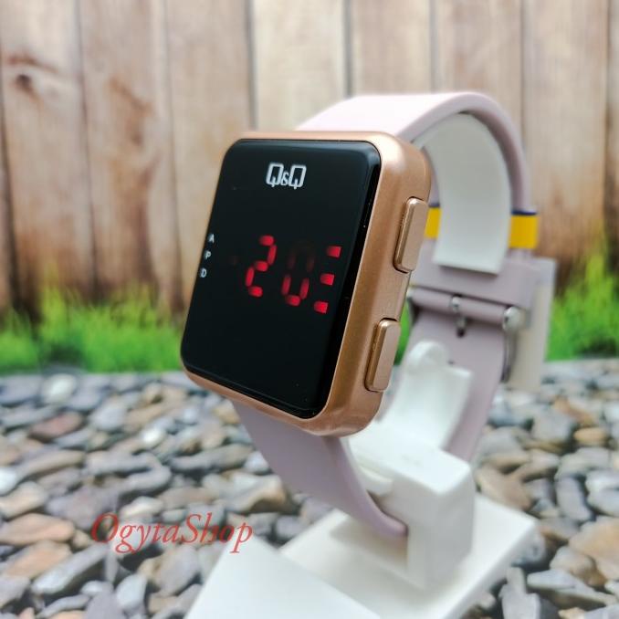 Jam Murah Q&Q Qnq Qq Led Jam Tangan Pria Wanita Strap Karet M197J005Y Original