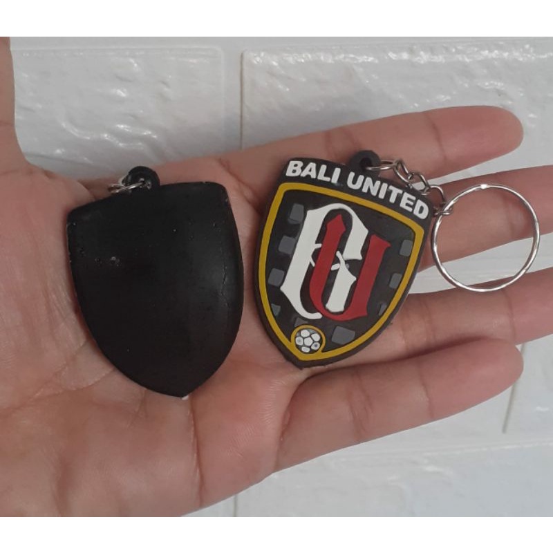 2 pcs Gantungan Kunci BU Bali United