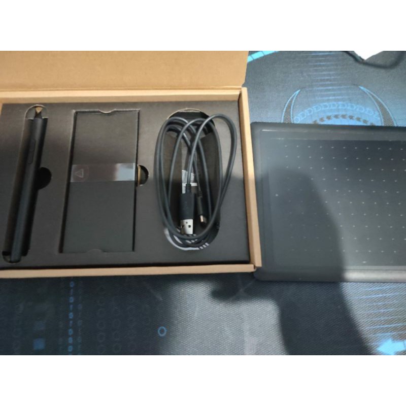 Wacom One Drawing Tablet Bekas 98% BU berobat