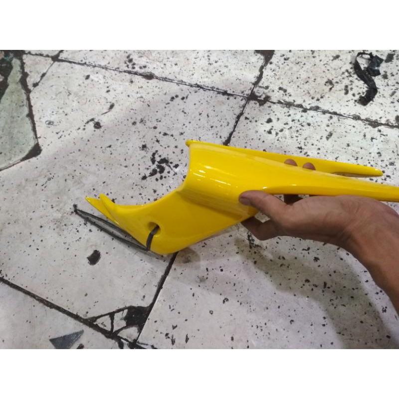 AERO FAIRING Yamaha R15 V3 besic MOTO GP kuning
