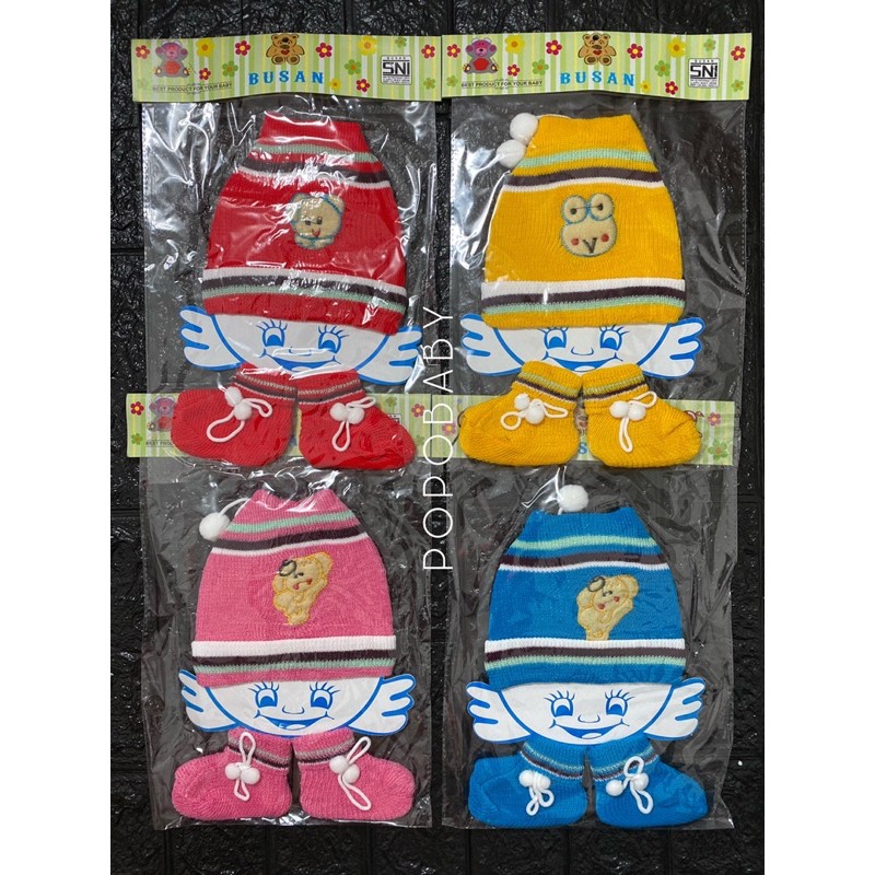 Topi Rajut Bayi Set Kaos Kaki (SNI)/ TOPI RAJUT BAYI