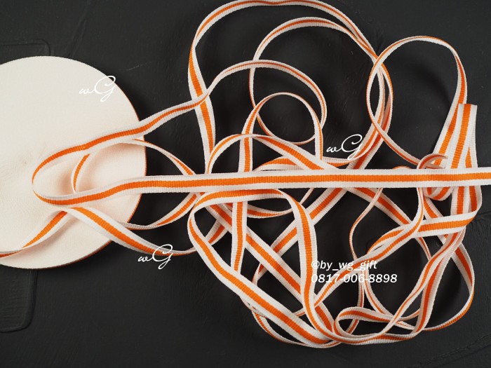 

Pita Grossgrain - Putih List Oranye ; Lebar 1 cm; Panjang 28.5 yards