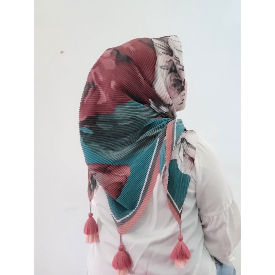 Jilbab Segi Empat Motif Kerudung Krudung Segiempat Hijab Plisket Terbaru