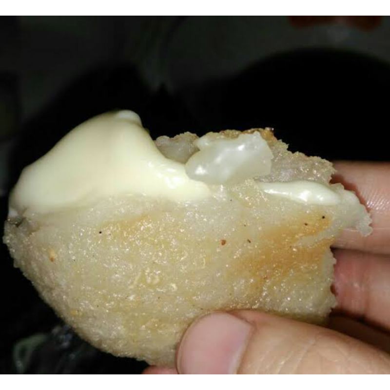 

Empe empe Mozzarella kuah Cuko pedas manis