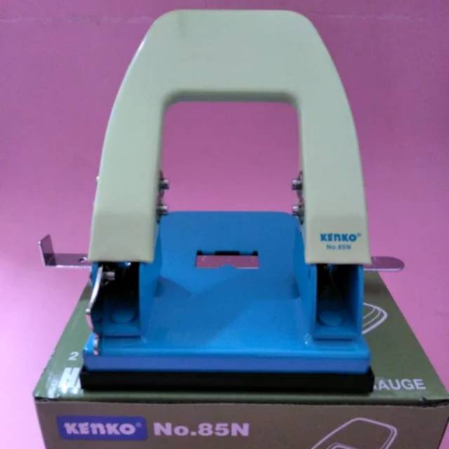 

Pembolong (punch) heavy duty KENKO 85N