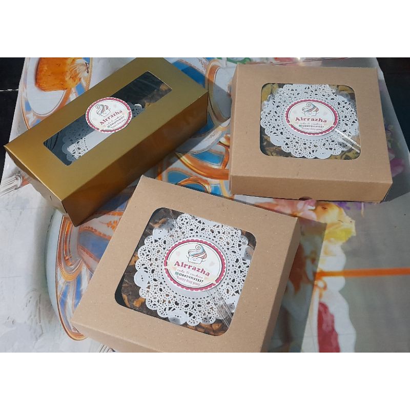 

Aneka Hampers Cake