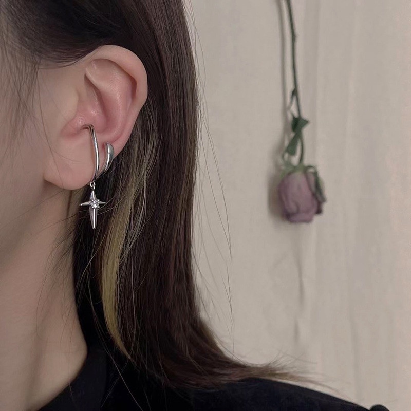 Anting Klip Tanpa Tindik Bentuk Bintang Adjustable Untuk Wanita