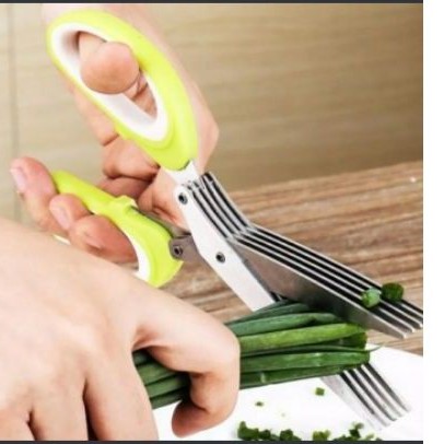

Gunting sayur serbaguna