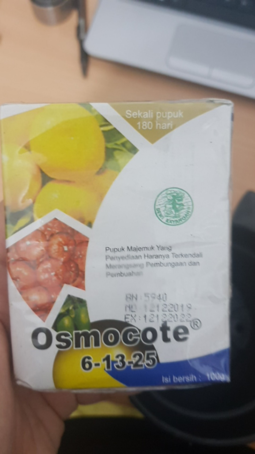 Pupuk Bunga Buah Dekastar Plus Osmocote 6-13-25 100 Gr