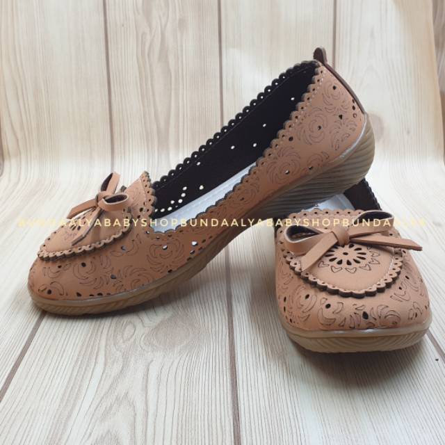 Sepatu Wanita CAMEL Size 37 - 40 Sepatu Kerja Wanita - Sepatu Wanita Formal-Sepatu Slip On Perempuan