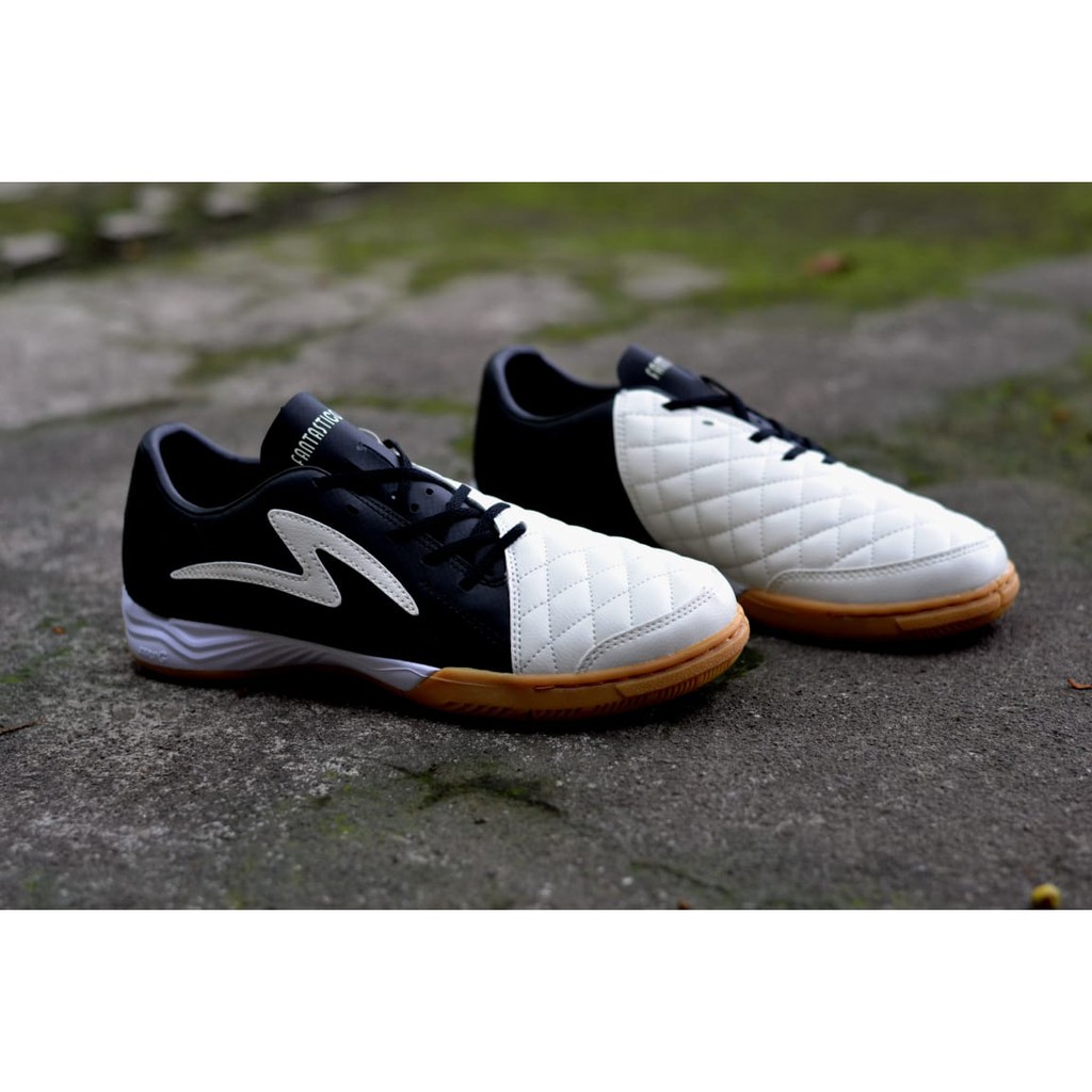 Sepatu Futsal Original Specs Metasala fantastico Black/white
