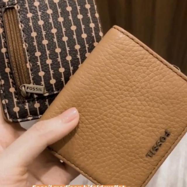 Fossil madison bifold wallet