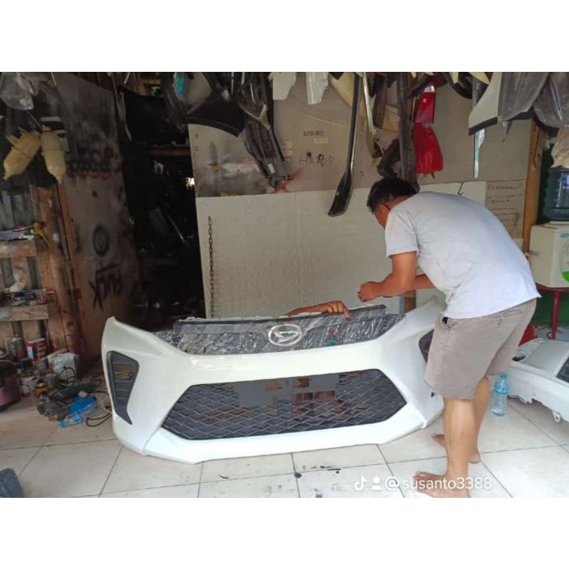 bemper depan xenia 2022