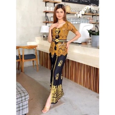 Set Kebaya Wisuda Kondangan dengan Rok mermaid/Duyung