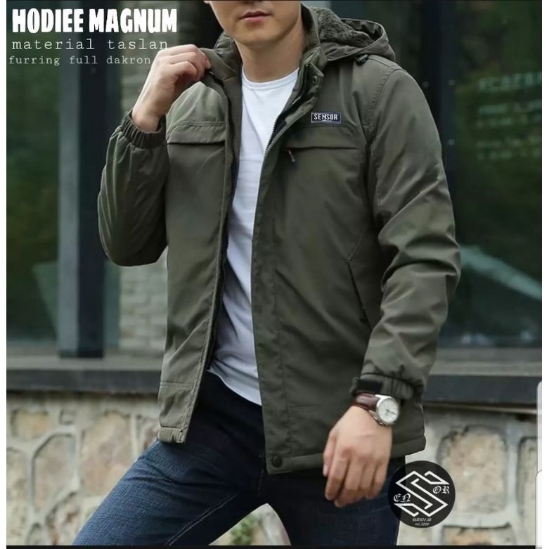 Jaket Hoodie Magnum Pria terbaru/Jaket parasut pria/jaket anti angin pria