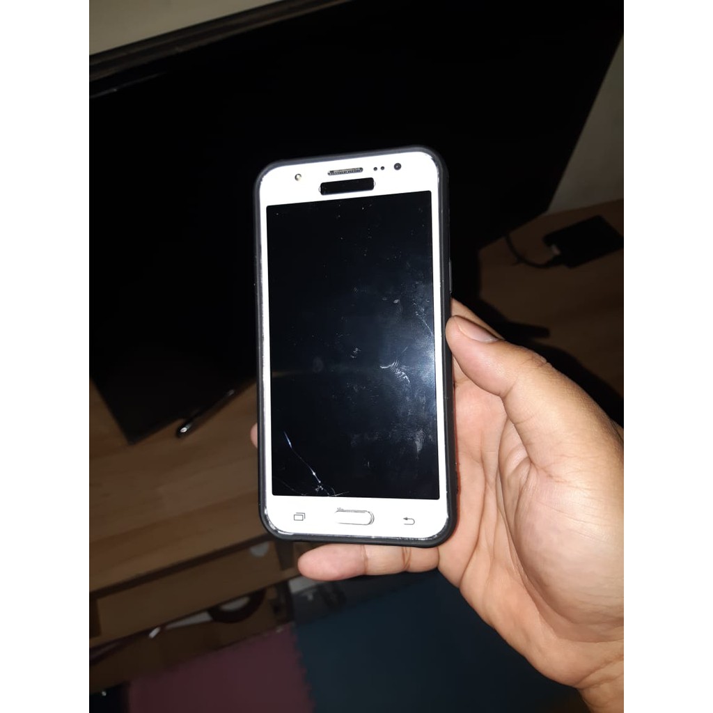 2 Samsung J5 - Second