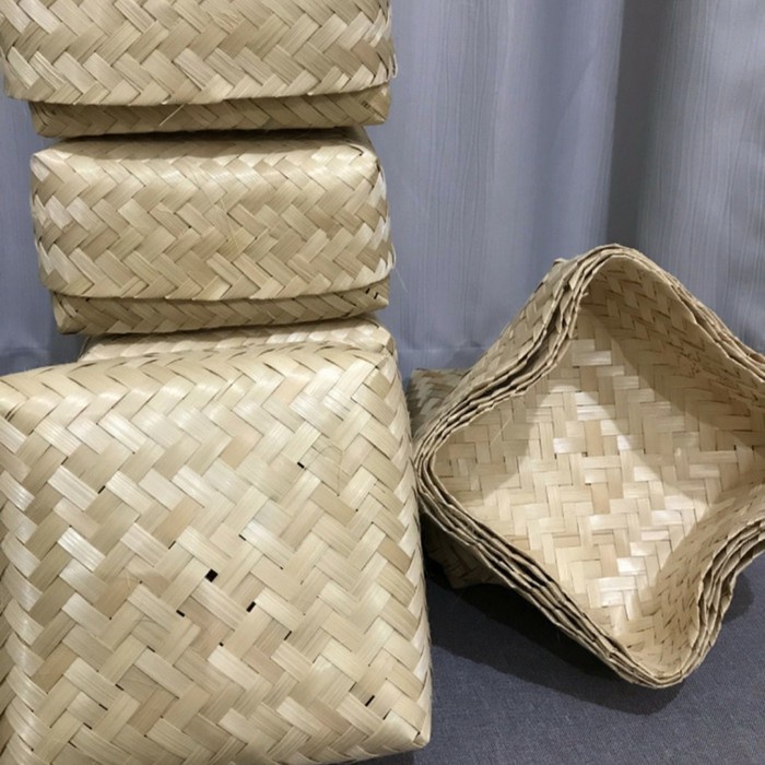 

[ Halodul ] Besek Bambu Ukuran 25x25 cm