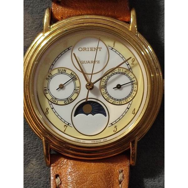 Jam tangan Orient H49902-60CS base metal bezel water resistant steel back