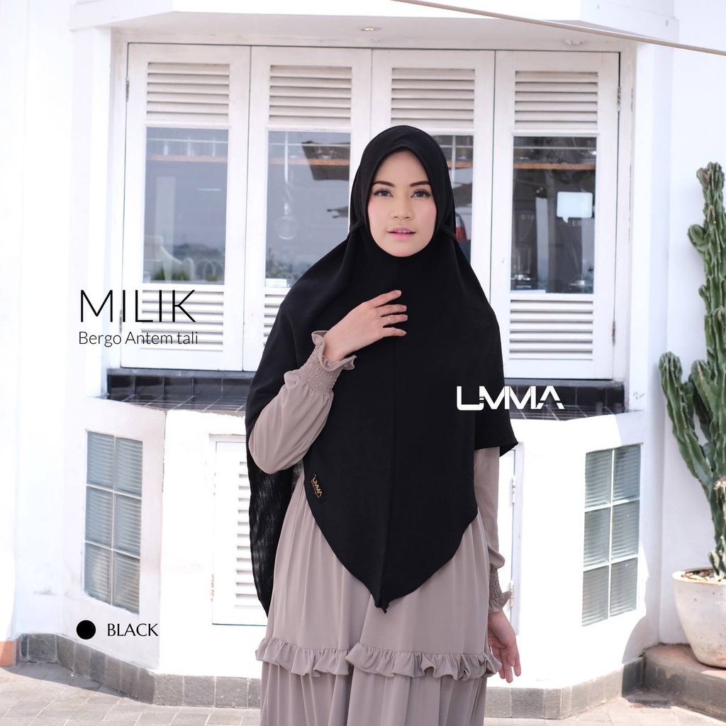 Umma Syari Bergo Milik bahan bianca crinkle Hijab Instan Antem griya_mey-black