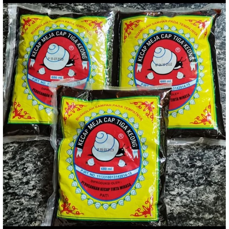 

Kecap Manis Meja Cap Tiga Keong 680ml Kecap Manis Refill Non MSG