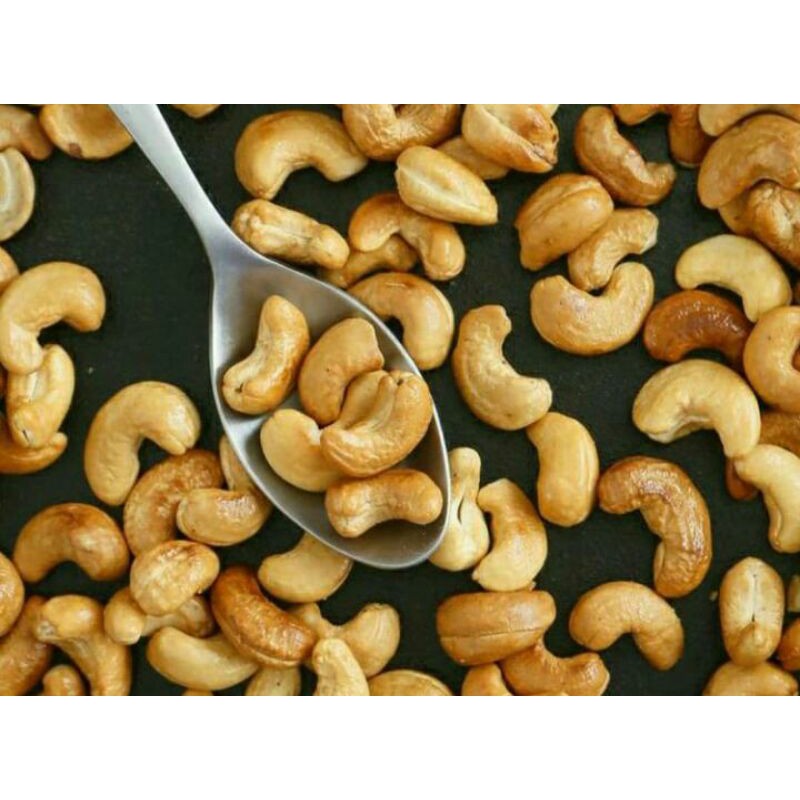 

KACANG METE PANGGANG (OVEN)
