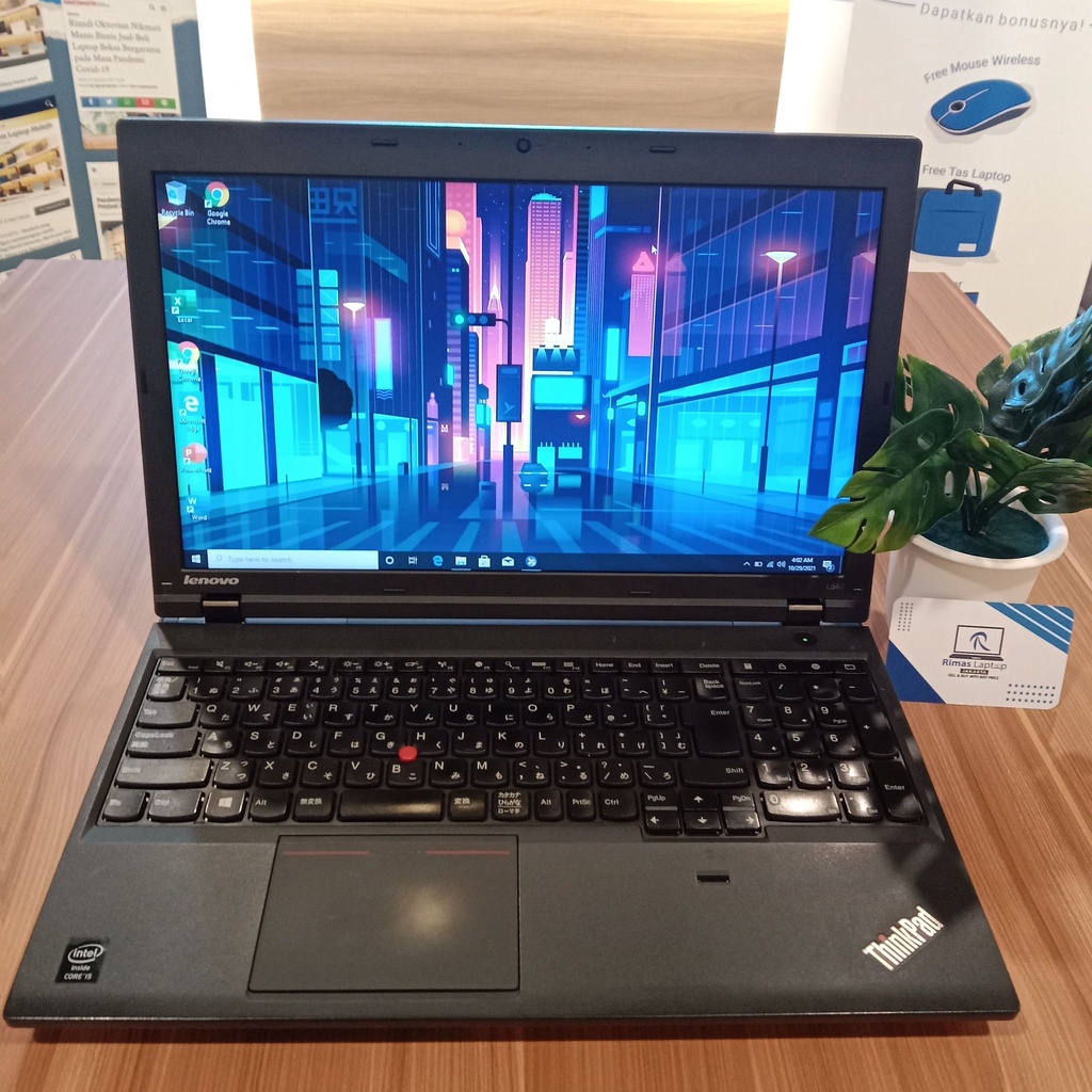Lenovo Thinkpad I5 4 GB SSD 128 GB Second Bekas