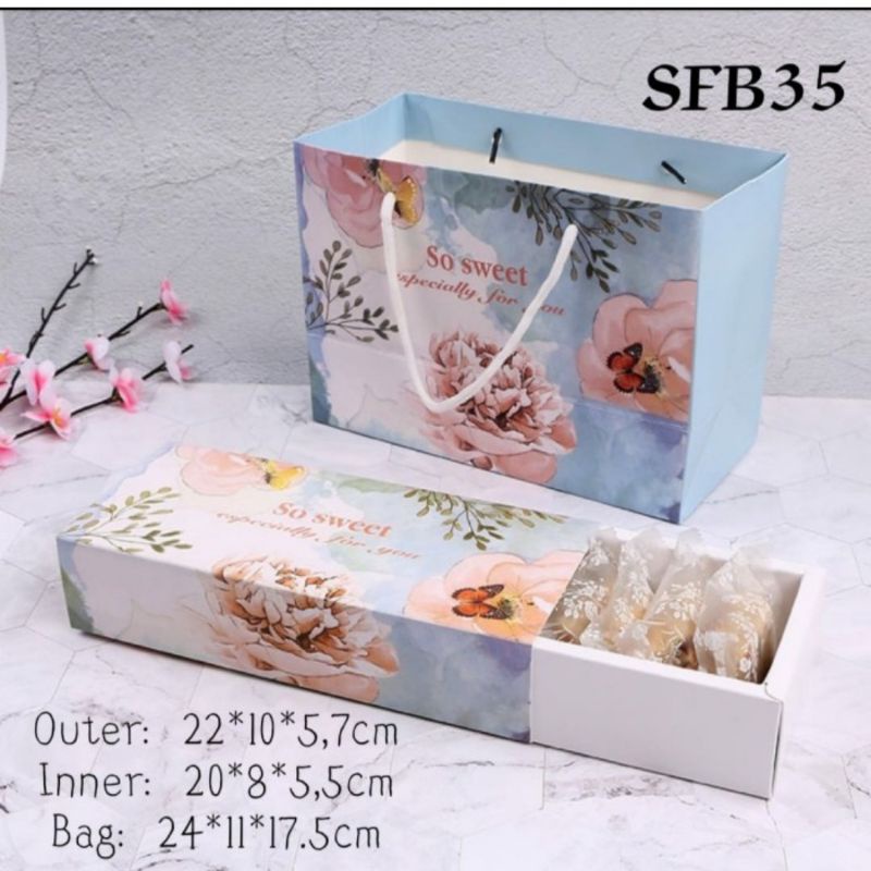 

SFB35 Kotak Kue + Paperbag Packaging Box Kue