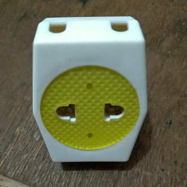 Steker T Multi Yunior Stop Kontak 3 Cabang