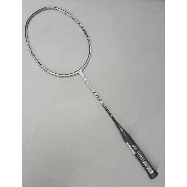 Original Yonex Isometric Lite Raket Badminton