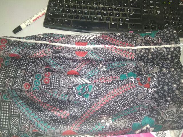 Setalan Batik Couple Gamis Broklat Motif Bata Nitia Ori Putri Sejati