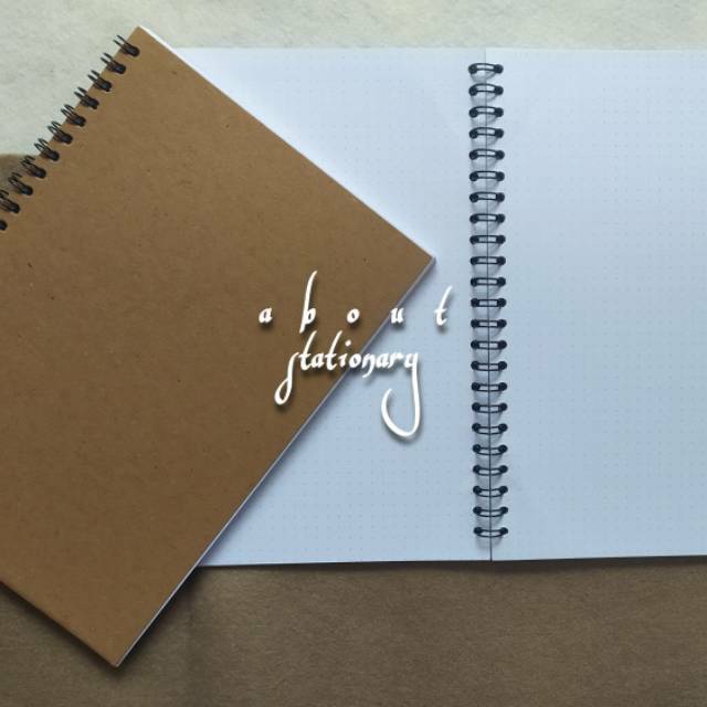 

Classic Ring Notebook | Notebook dotted | Buku Tulis | Buku Agenda | Planner