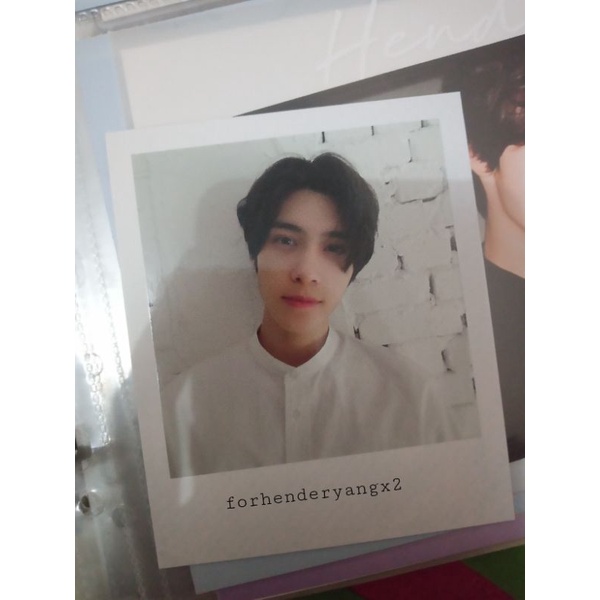 Polaroid Hendery Photobook Holiday WayV