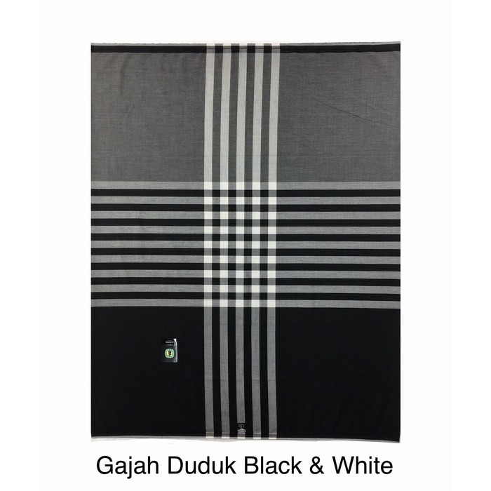 (Grosir 10pcs) Sarung Gajah Duduk Black &amp; White / Hitam &amp; Putih