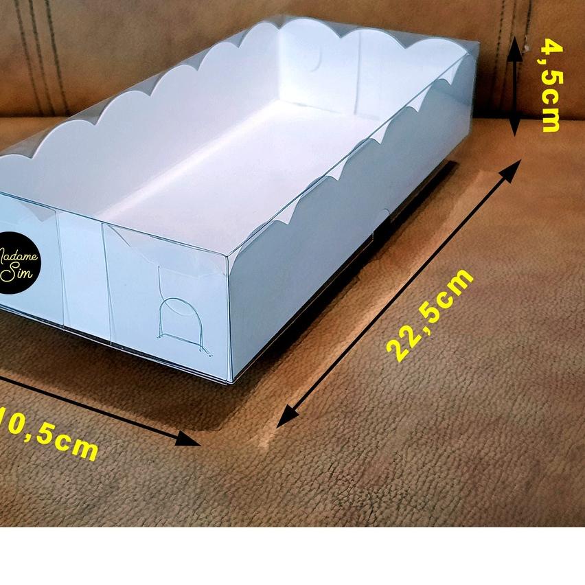 

Barang Terlaris BOX MIKA PUTIH - DUS KUE - KOTAK - KARDUS 22 x 10 x 4,5 CM (ISI : 10 PCS)#
