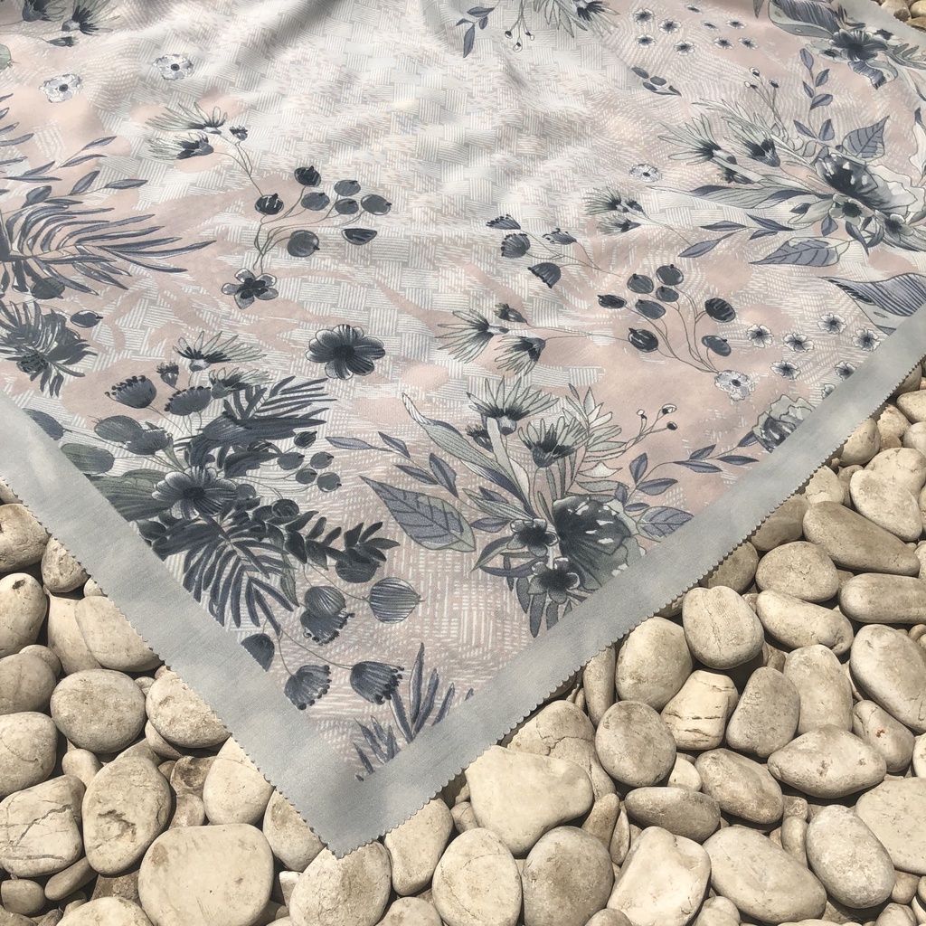 JILBAB MOTIF HIJAB SEGIEMPAT VOAL MOTIF PREMIUM JILBAB PRINT LASERCUT KERUDUNG SEGIEMPAT MOTIF MURAH-Badra Abu